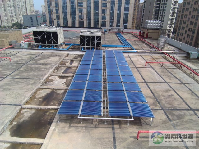 深国投（龙湾）商业广场太阳能热水系统工程