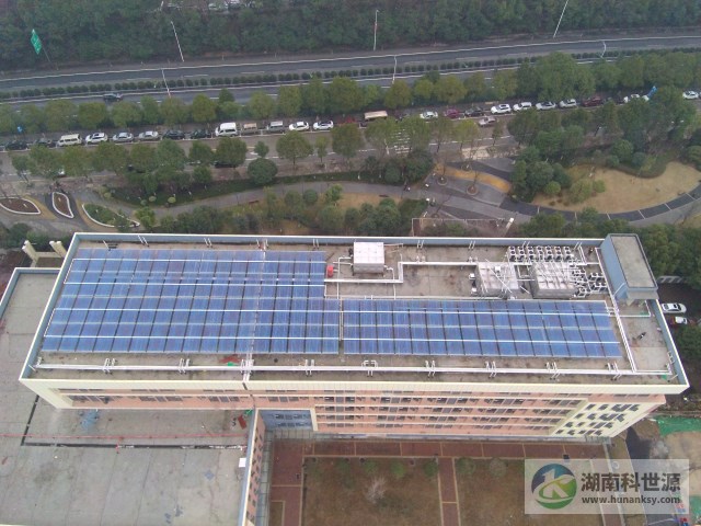 长沙县天达中学4#食堂及学生宿舍屋顶太阳能热水系统工程
