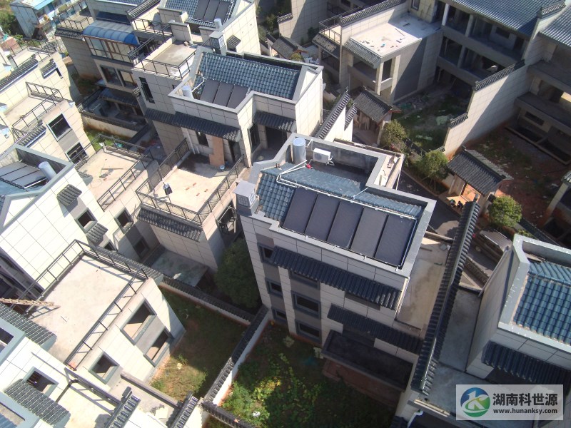 星语林·汀湘十里九区A地块低层住宅（别墅）太阳能热水工程