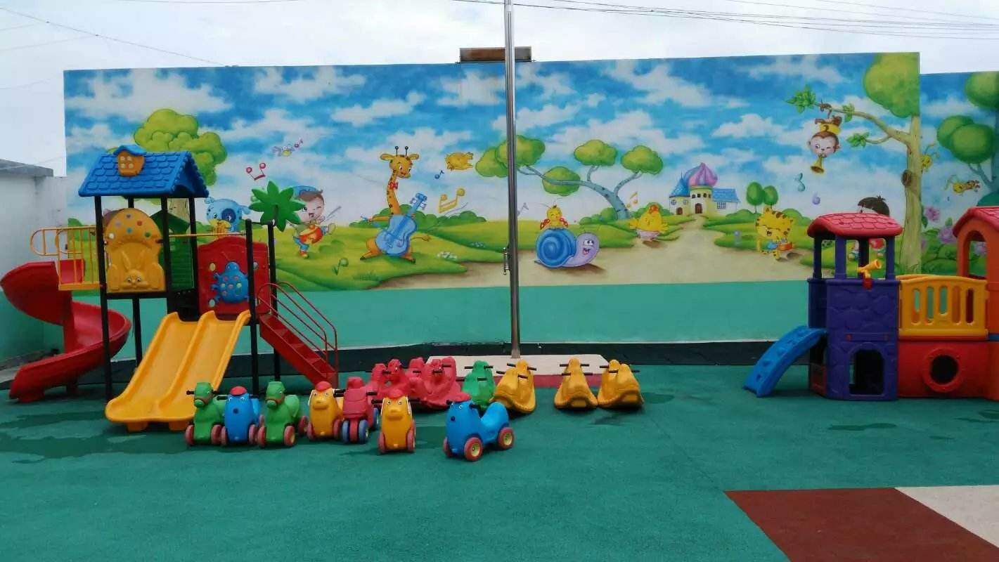 环球UG官网,湖南节能科技,太阳能光热研发,空气源热泵生产,中央空调设备销售