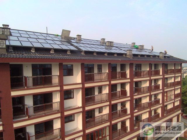 屋面太阳能热水工程