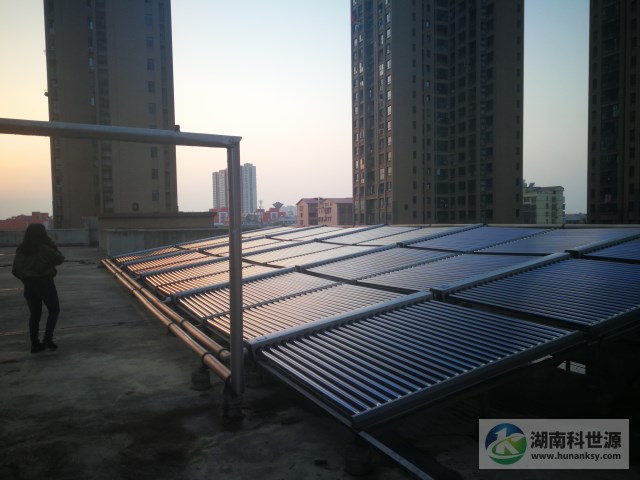 真空管太阳能热水工程
