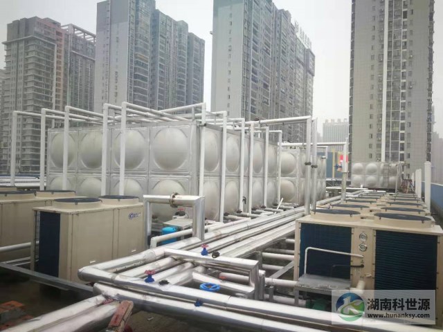 学校屋顶空气能热水工程