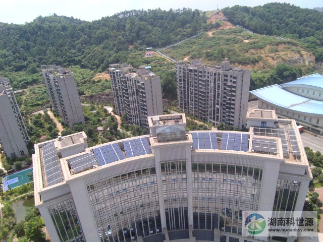 屋顶太阳能热水工程