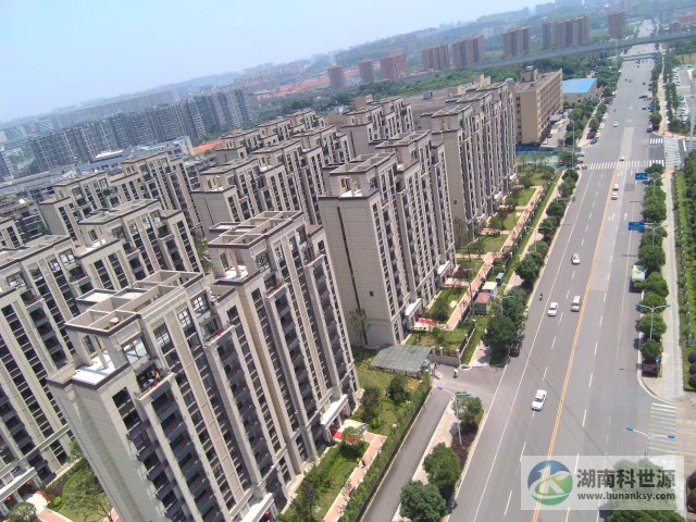 阳台壁挂太阳能热水系统