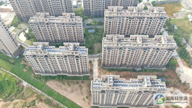 一体式太阳能热水器