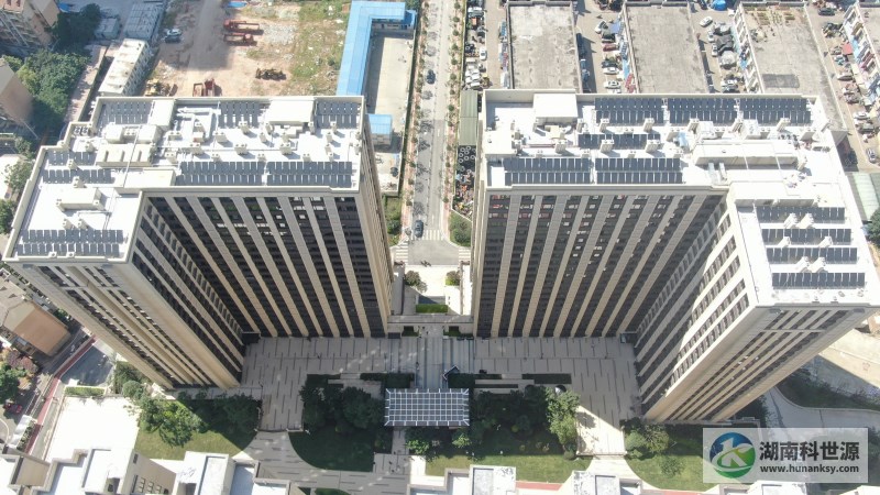 平板太阳能热水系统